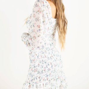 Curvy Mini Floral Dress 🎀